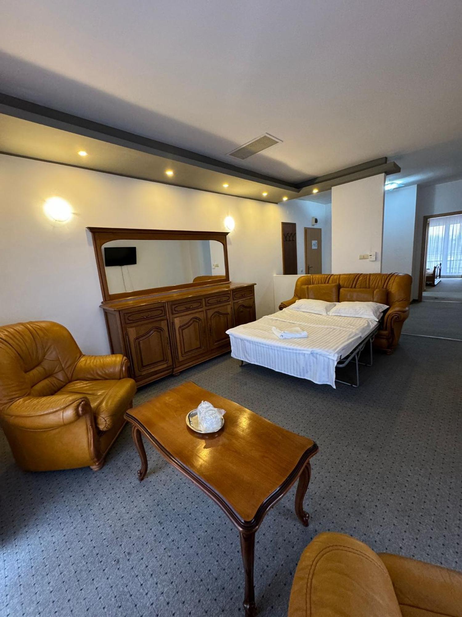 Hotel Vestem מראה חיצוני תמונה